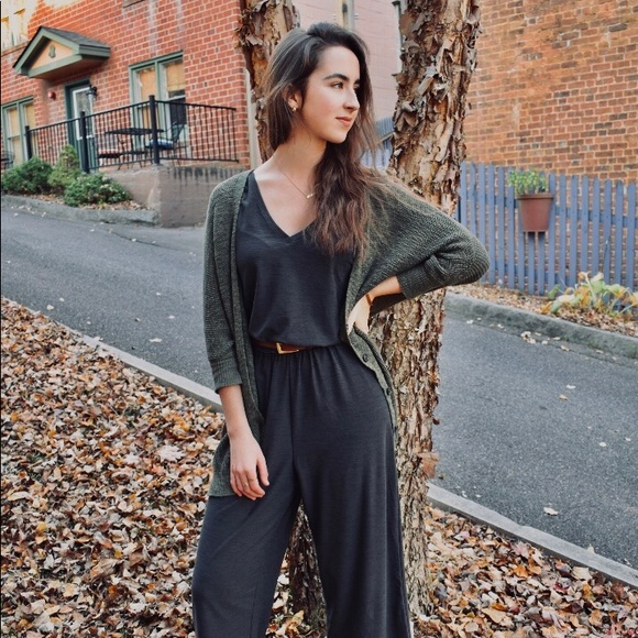 Meet your Posher, Olivia - Picture 5 of 12